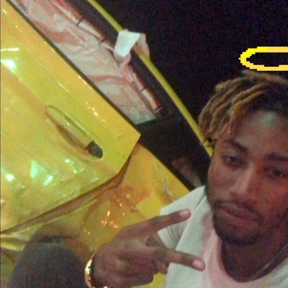 Meet your Posher, Joey - Picture 1 of 1